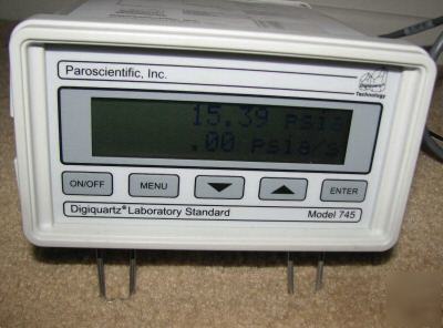 Paroscientific digiquartz 745-15K pressure barometer 