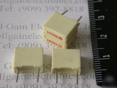 20XMALLORY 173681H630A 0.00068UF 630V 2.5% mp capacitor