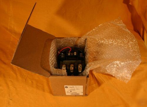 Allen bradley 500LP ac lighting contactor 60 amp COF93