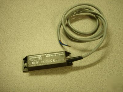 Switch BNS33-10Z-2063 schmersal coded magnet sensor