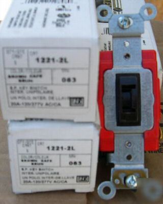  leviton 1221-2L s/p 20A 120/277 v lock switch *