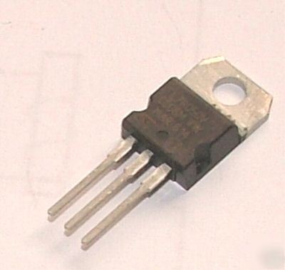 7912 -12V 1.5A voltage regulator pic microcontroller