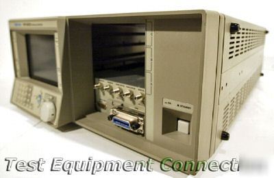 Tektronix HFS9003 mainframe