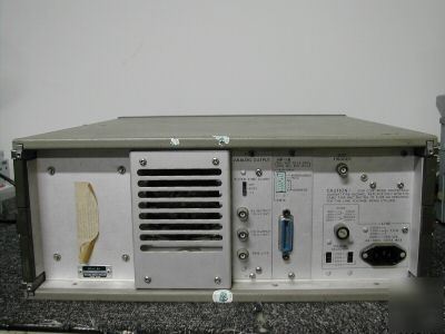 Hp 4140B dc voltage source