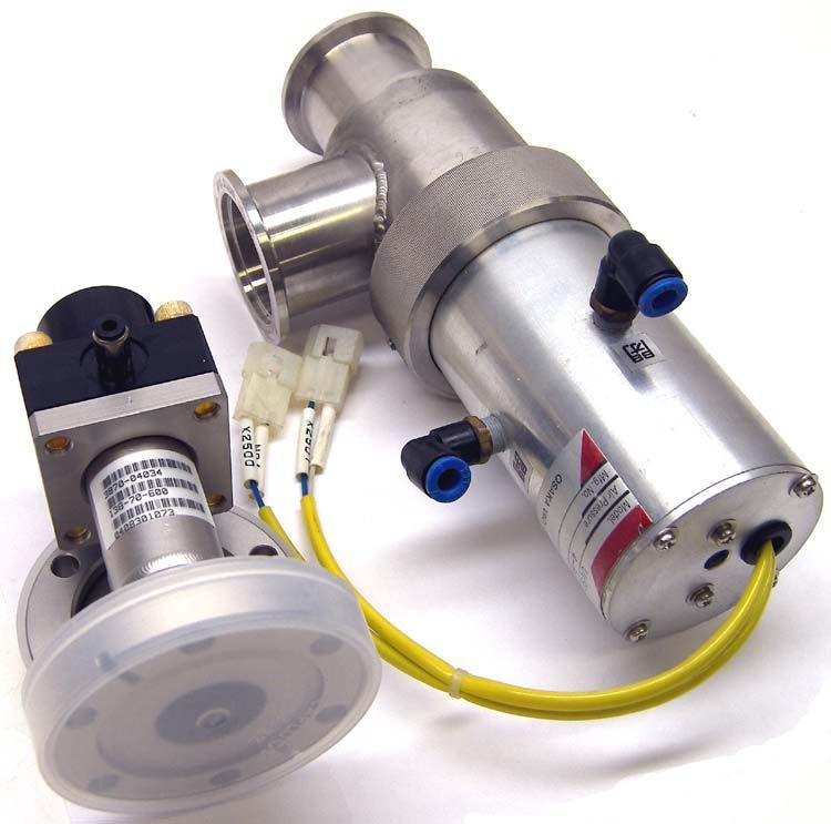 New lot 2 osaka vacuum / mks angle isolation valve 