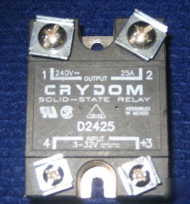 Crydom solid state relay D2425 25AMP 8032