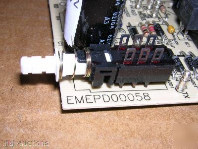 Lithonia lighting elp / ELM4 / elu-8 charger board 