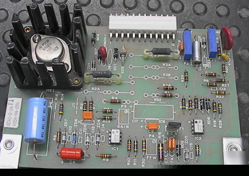 Motorola P20P-N5003-A6S power transistor with heat sink