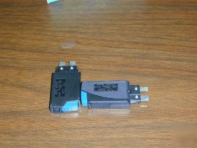  phoenix contact plug in terminal breaker 2A tcp