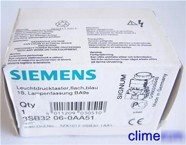 Siemens 3SB32-06-0AA51 push button blue flush nifb