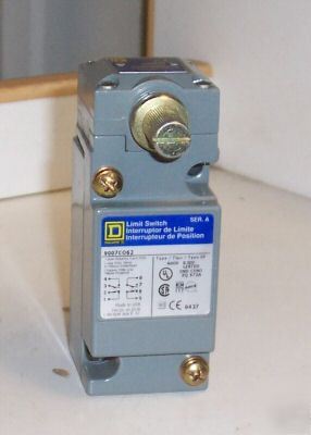 Square d 9007CO62 limit switch 