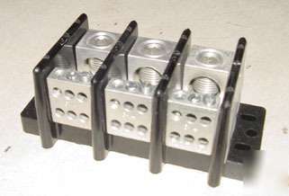 Usd power distribution block 16023-3