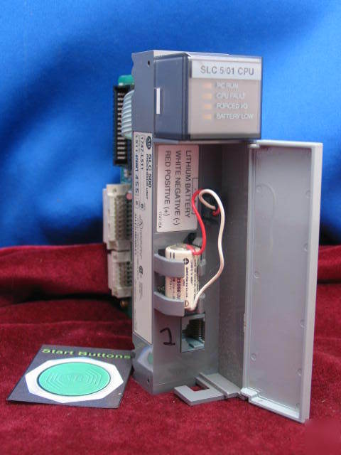 1747-L511 /b allen bradley plc slc 500 processor unit