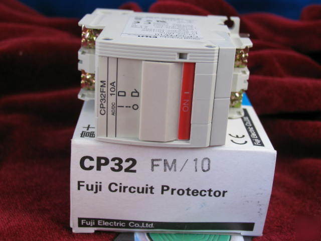 CP32 fm/10 fuji 10A 2 pole 240V circuit protector 
