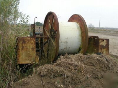 Hoag and davis electric wire spooler wire reel mobil