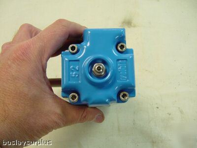 New valbia 52 pneumatic actuator sn#8008607ADA 