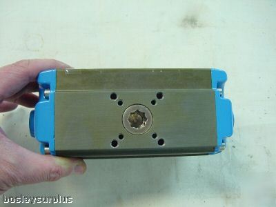 New valbia 52 pneumatic actuator sn#8008607ADA 