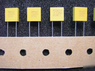 5600PF mil-spec ceramic capacitor, M39014/02-1294, 200V