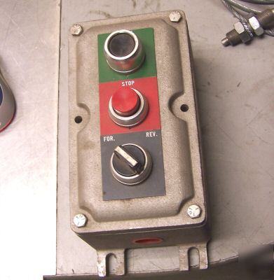 Akron electric hazardous location pushbutton enclosure 