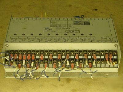 Idec izuma izbarl BRC410-2FM 220VAC relay board