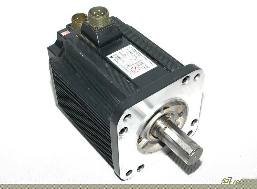 Yaskawa usafed-20C22K ac servo motor 1.8 kw 1500 rpm
