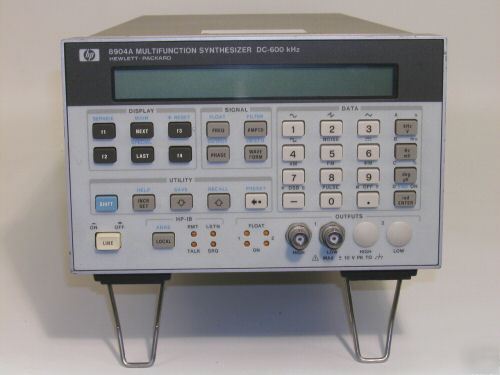 Agilent 8904A 600KHZ signal generator 