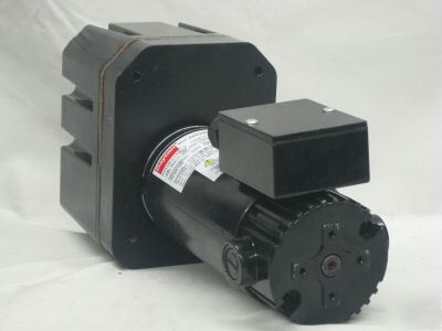 Dayton parallel shaft 90 vdc gearmotor 2H592