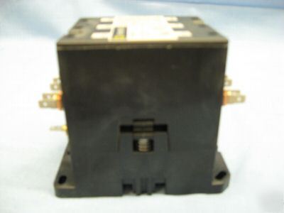 Square d definite purpose contactor 8910DPA73V02 2CF97