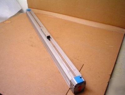 Festo L915 dgp-25-925-ppv-a-b linear actuator 