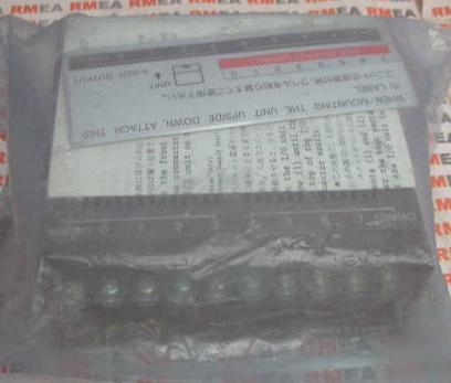 Idec fa-1J output module 8-ssr type pfj-T083 nos