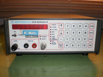Motorola code synthesizer ii R1151A - works 