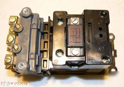 Ab allen bradley 702L-A0D93 ac lighting contactor