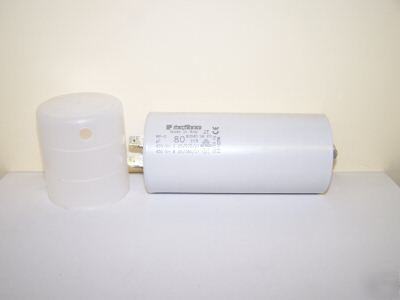 Motor run capacitor 80UF 400/450 volts with plastic cap