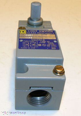 Square d 9007 type C62B2 limit switch