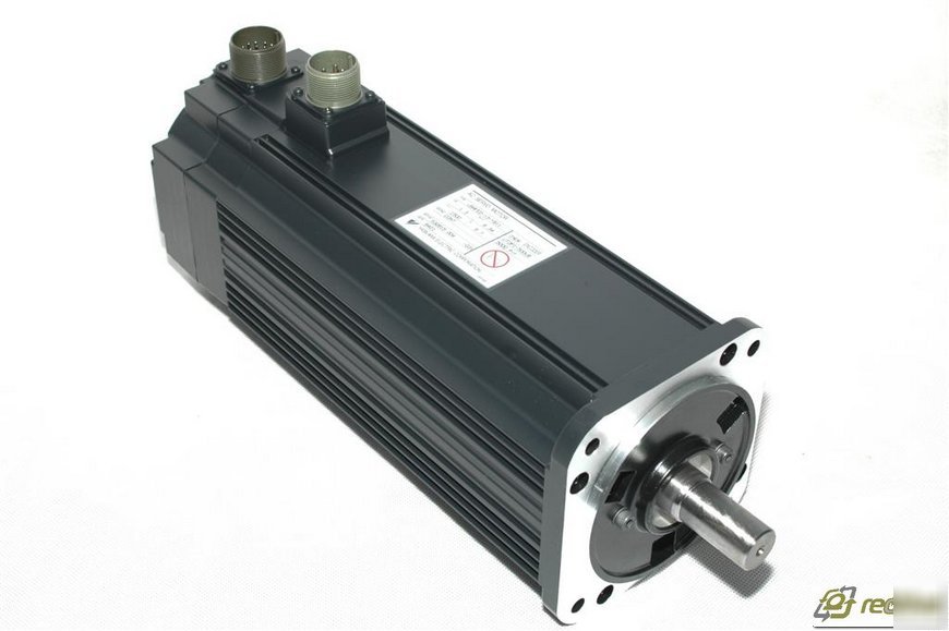 Yaskawa usafed-13-YB11 ac servo motor 1.3 kw 1500 rpm