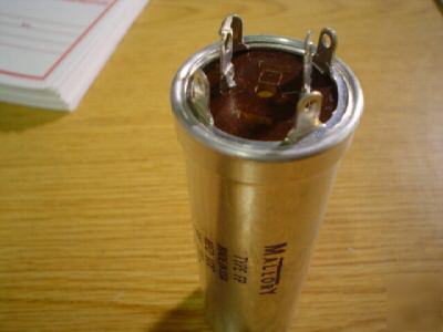 2 mallory 200V 300UF dual section twist lock capacitor