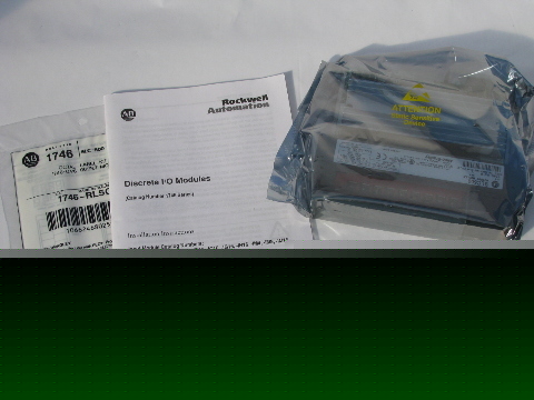 Allen-bradley ab SLC500 plc output module w/manual