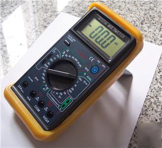 Amp volt ohm meter digital capacitor test thermocouple