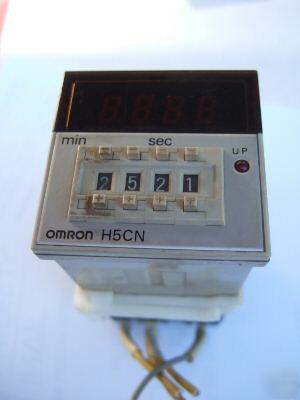 Omron H5CN - xcn digital timer