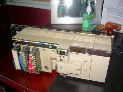 Omron sysmac C200HE, PA204, plc processor