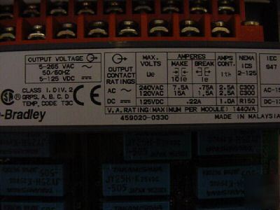 Allen-bradley slc 500 5/02 with 4 slc slot racks 
