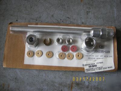 Lot of thermowells and thermocouple connectors