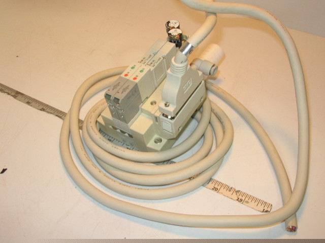 New smc solenoid valve bank with 2 valves SV1400-5FU