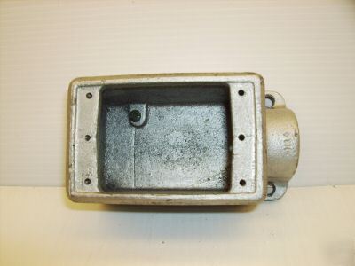 Crouse-hinds FD3 fd-3 receptacle/junction/outlet box