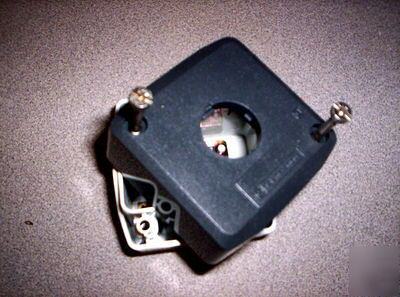 Telemecanique XALDO1 22MM pushbutton enclosure 6HK19