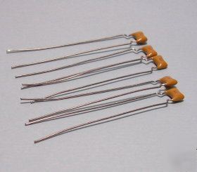 Mlcc cog 100V 33PF pitch 5MM, avx....lot of 200