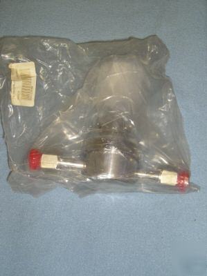 New 1 - tescom 100 uhp valve 1/2