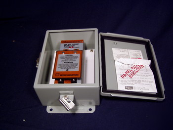 New moore industries dca alarm 1-5V w/hoffman enclosure