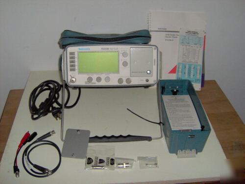 Tektronix 1502B metallic tdr cable tester w/ option 03