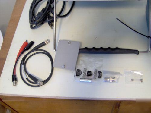 Tektronix 1502B metallic tdr cable tester w/ option 03